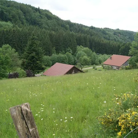 La Hutte Hébergement de vacances