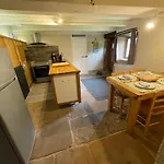 La Hutte * 特恩顿