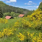 La Hutte بيت للعطل تيندون