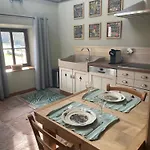 La Hutte * 特恩顿