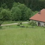 La Hutte * 特恩顿